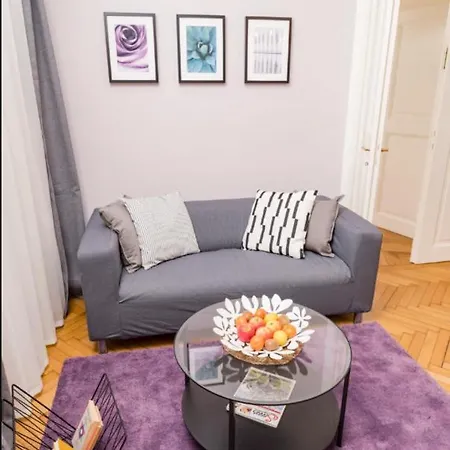 Bed and Breakfast Luxury 3-bedrooms Hilt